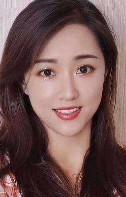 气质美女「三妮阿姨」太迷人 网友:看到你一宿睡不着觉!
