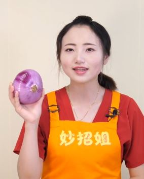 切洋葱不流泪小妙招