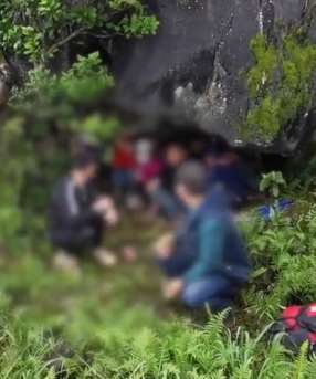 广西边境查获多名非法入境外国人 现已被遣送出境