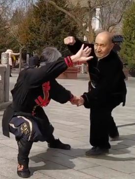 8旬老夫妻相伴习武30余载 望有生之年理出武术套路传承