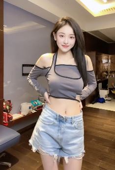 美女就是会的多,小姐姐「甜甜兔」跳比比安慕希变速舞!