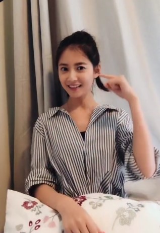 郡主闲来也玩短视频，希望能再多拍几部好戏！