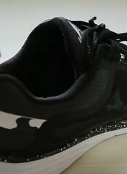 鞋子臭了怎么办？教你几招赶紧试试！