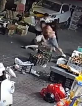 郑州一烧烤店老板娘因转租纠纷与租客起冲突