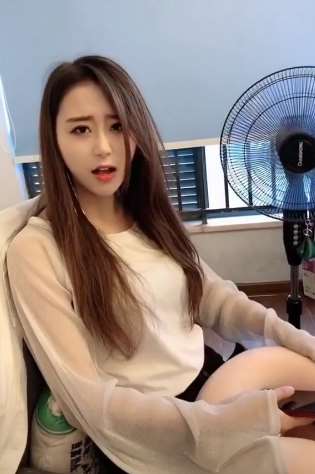 搞笑：美女脸上的粉到底有多厚，你知道吗？