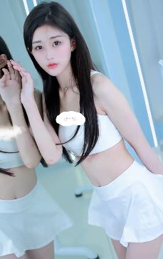 精致小姐姐「饭饭呐」分享日常秀身材,网友:心目中的女神!