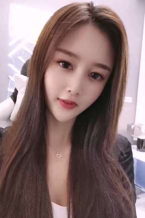 小姐姐还能再漂亮点吗?美得不要不要的!