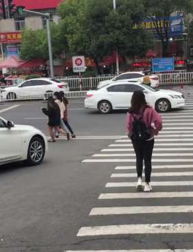 福建一16岁女孩长期服用避孕药引发脑出血