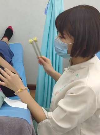 山东一95后护士辞职开采耳店 月入三万