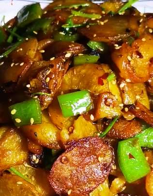 分享一款家常菜干锅土豆片做法