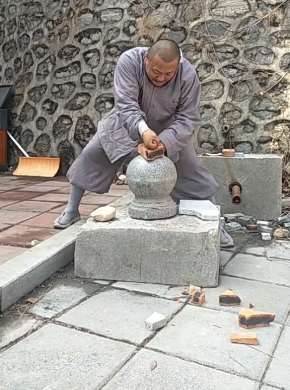 切勿模仿！嵩山少林寺南院永苍表演少林铁拳