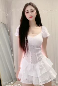 性感小姐姐热舞太销魂 网友:看看太上头!