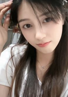湖南小姐姐「蒋小白」分享日常居家随拍,喜欢的话可以去看她直播哦!