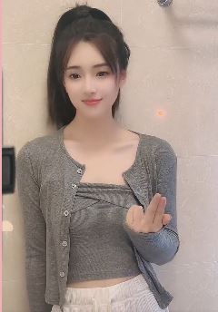 有网友说小姐姐「雅婷儿」长得像孙一宁?我觉得比孙一宁更漂亮些!
