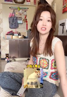 沈阳嘉鹅搞笑段子:这么多年买彩票没中过?主要是原因你没早遇到嘉鹅!