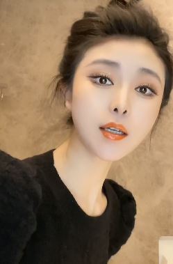 美妆达人「陈大宝baby」化完妆后像极了范冰冰 卸完妆后本尊也很美