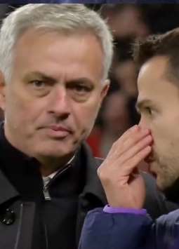 穆里尼奥执教热刺三连胜