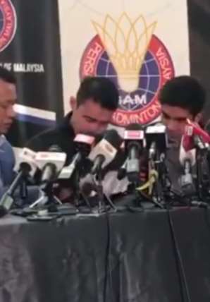 羽毛球名将李宗伟正式宣布退役