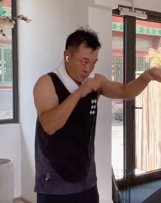 演员吴樾分享日常训练vlog,做个好演得先有个好身体!