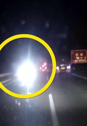 河南一男子夜间高速上长距离逆行被追刑