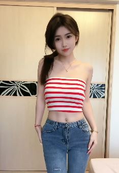 广州小姐姐「美美」露肩上衣搭牛仔裤居家浅跳 网友:好甜美的美女