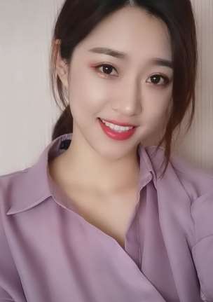 漂亮的网红小姐姐抖音粉丝近200万