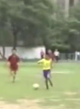 武磊九岁参加“贝贝杯”决赛视频曝光