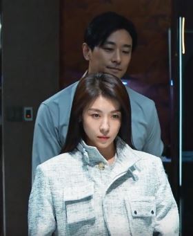 韩国女星河智苑新剧《权欲之巅》来袭，比色即是空还好看！
