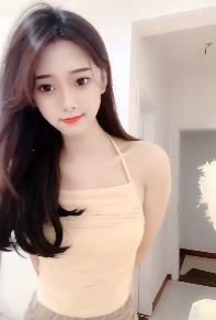 美女主播「蜜姣」小姐姐穿吊带清凉出镜 网友:爱了!