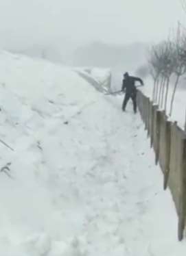 黑龙江断崖式降温  多地出现暴雪