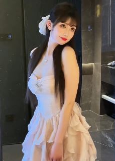 迷人小姐姐「白糖糕」分享纯情女大学生穿搭 网友:有王心凌女孩的感觉