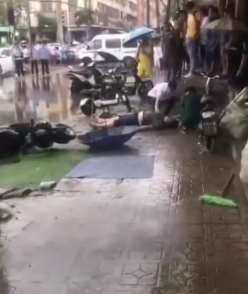 安徽涡阳突降暴雨，一男子疑被电身亡