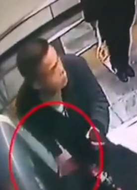 过安检时需警惕浑水摸鱼者，一旦发现及时报案