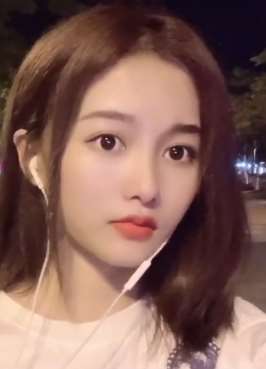 快手小姐姐讲情感语录：你太不了解男生了！