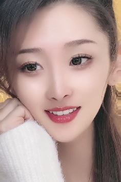 好看小姐姐「大菲儿」分享歌曲《太想念》 网友:喜欢是选择,爱是非你不可!
