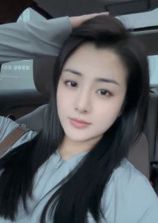 气质女主播「梦熙」分享车内随拍 网友:美好的一天从见到你的那一刻