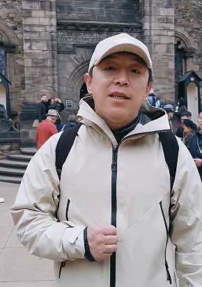 黄渤带你逛爱丁堡，导游当得挺合格