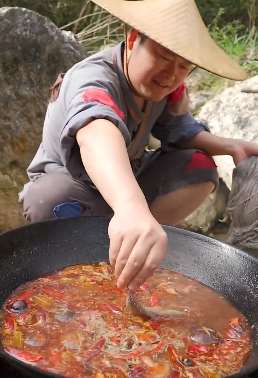 自制毛肚火锅，爽脆可口味道真是绝了