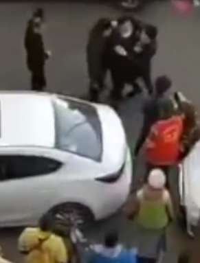 哈尔滨一男子拒不配合防疫检查打伤防疫志愿者