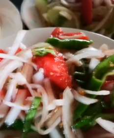 新疆皮辣红原来是这么做的，看一遍你就能学会！