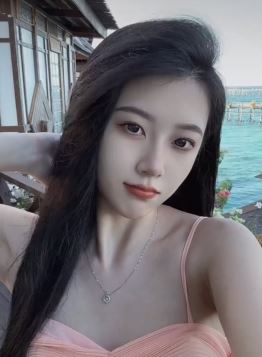 东北小姐姐「小甜心」分享马来西亚旅游随拍  网友:景美,人更美