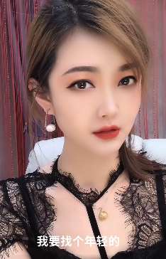 笑喷!美女与男子搞笑对话:没结婚是单身狗,结了婚要狗命!
