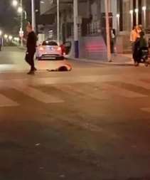 江苏街头一26岁男子持刀捅死其女友与她的闺蜜