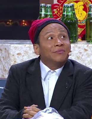 宋小宝经典搞笑小品：辣根哥再次来海参炒面家吃饭