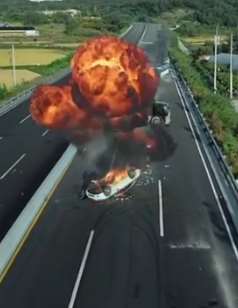 2019年韩国动作犯罪片《坏家伙们》精彩片段欣赏!