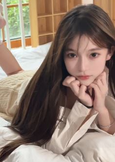 漂亮小姐姐「QAnna」纯欲穿搭分享居家日常 网友:娇美可爱,楚楚动人