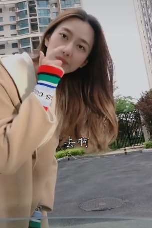 特会砍价山东小姐姐  你猜最后吃亏还是赚了？