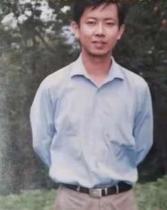 小镇老师管教学生遭家长掌掴投江身亡