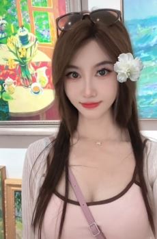 迷人小姐姐「小琳兮」纯欲穿搭分享日常随拍