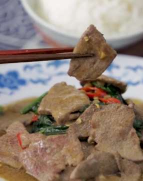 分享一道养生菜，菠菜炒猪肝，特别适合孕妇吃！